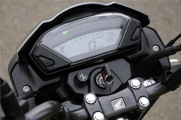 Honda CB Trigger, review, test ride